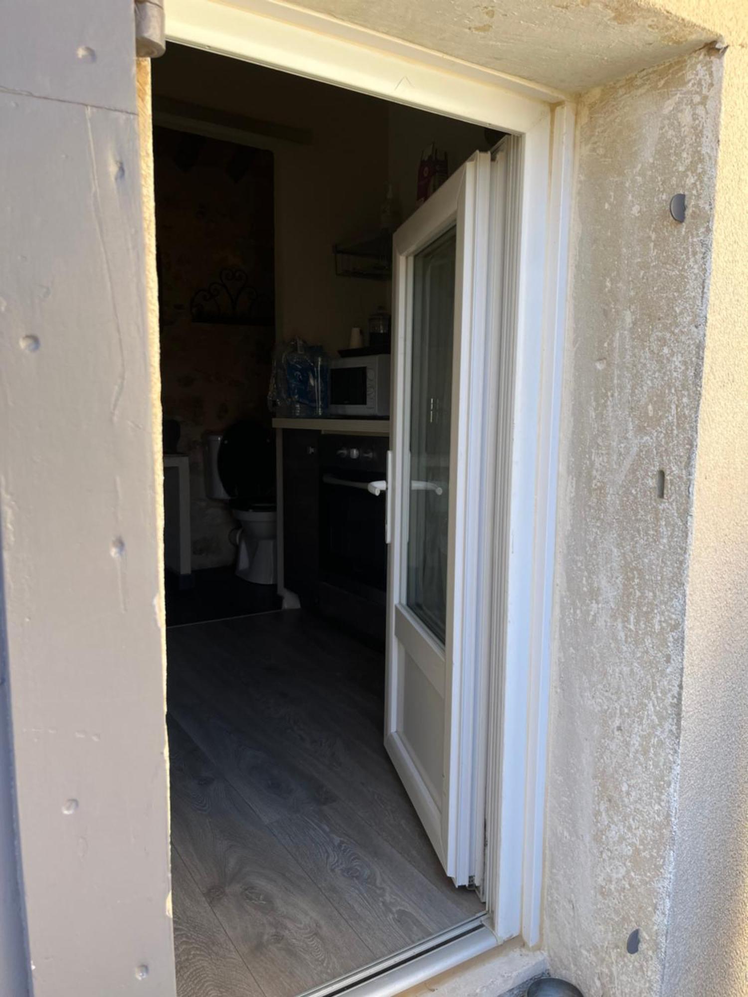 Maison d'hôtes Bastide St Victor à 2,5 kilomètres de Lourmarin Puyvert Exterior foto